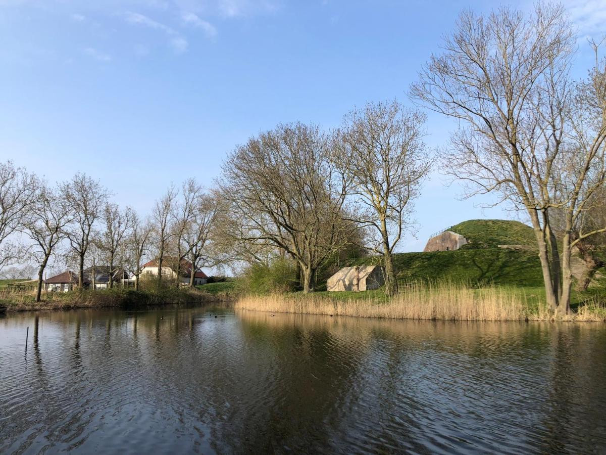 Het Spoel - The Black Barn Culemborg Exterior foto